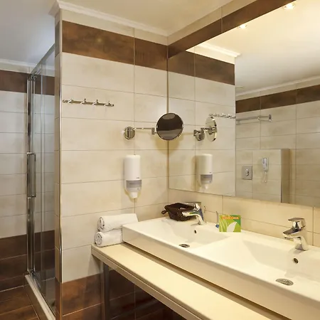 Sun Hotel 4*